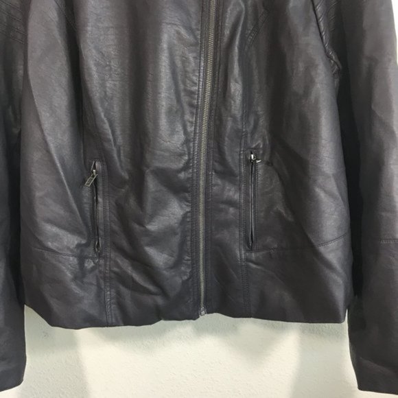 Torrid Lace Up Back Faux Fur Collar Moto Jacket 4X - Picture 7 of 15